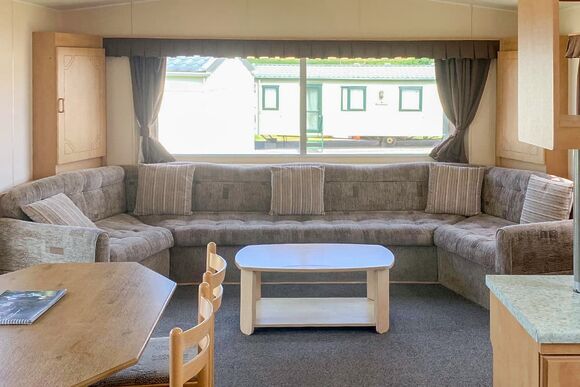 Bronze Plus 3 (Pet) - The Village Holiday Park, Cross Inn, Nr New Quay
