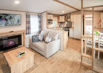 Sublime Caravan 2 - Oakdene Forest, St Leonards, Ringwood