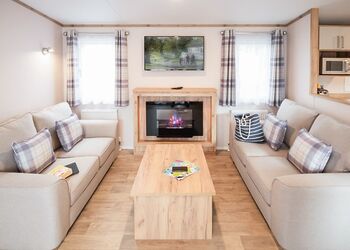 Sublime Caravan 2 - Oakdene Forest, St Leonards, Ringwood