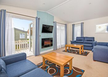 Signature Lodge 3 (Pet) - Oakdene Forest, St Leonards, Ringwood