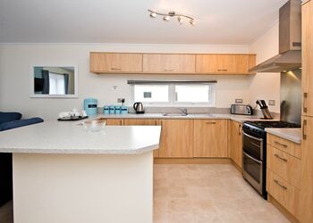 Signature Lodge 3 (Pet) - Oakdene Forest, St Leonards, Ringwood
