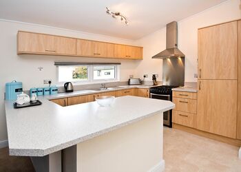 Signature Lodge 3 (Pet) - Oakdene Forest, St Leonards, Ringwood