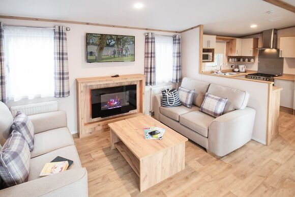 Sublime Caravan 2 - Oakdene Forest, St Leonards, Ringwood