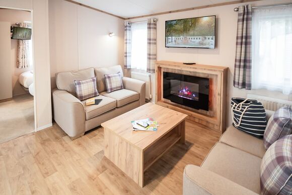 Sublime Caravan 2 - Oakdene Forest, St Leonards, Ringwood