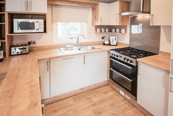 Sublime Caravan 2 - Oakdene Forest, St Leonards, Ringwood
