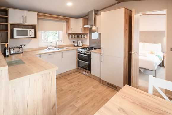 Sublime Caravan 2 - Oakdene Forest, St Leonards, Ringwood