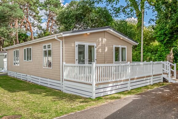 Signature Lodge 2 - Oakdene Forest, St Leonards, Ringwood