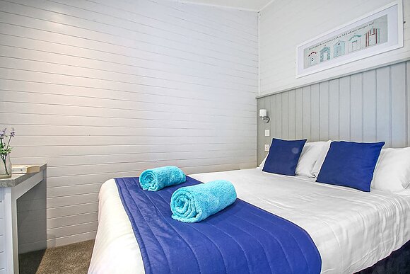 Select Lodge Plus 2 (Pet) - Oakdene Forest, St Leonards, Ringwood