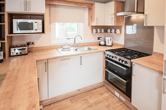 Sublime Caravan 2 (Pet) - Oakdene Forest, St Leonards, Ringwood