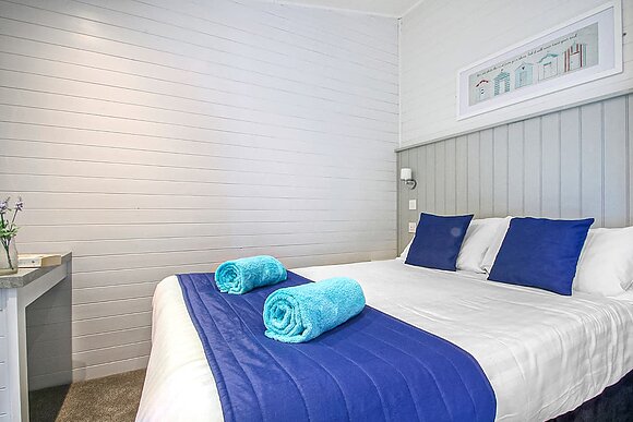 Superior Lodge Plus 3 (Pet) - Oakdene Forest, St Leonards, Ringwood