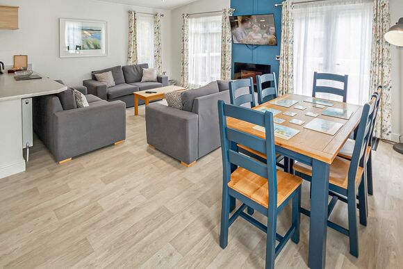 Signature Lodge 3 - Oakdene Forest, St Leonards, Ringwood