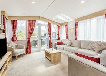 Colorado - Loch Ness Highland Resort, Fort Augustus