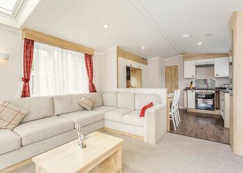 Colorado - Loch Ness Highland Resort, Fort Augustus