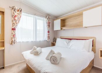 Colorado - Loch Ness Highland Resort, Fort Augustus