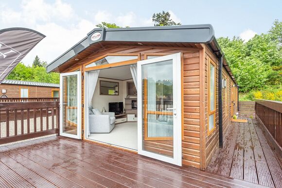 Highlander Holiday Home VIP - Loch Ness Highland Resort, Fort Augustus