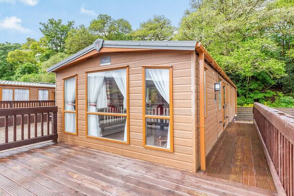 The Ness - Loch Ness Highland Resort, Fort Augustus