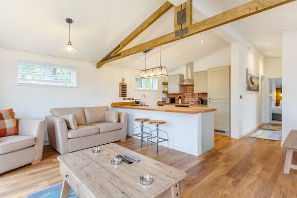 Loch Ness Lodge Retreat