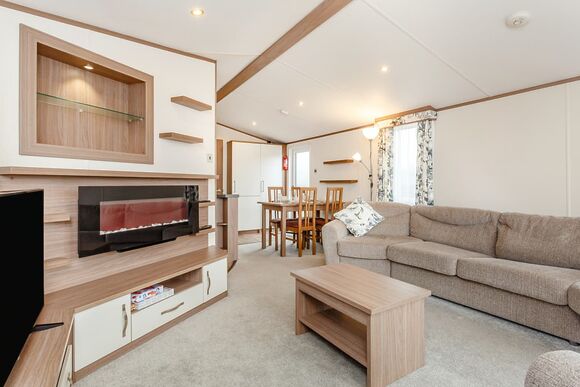 Loch Ness Lodge Retreat