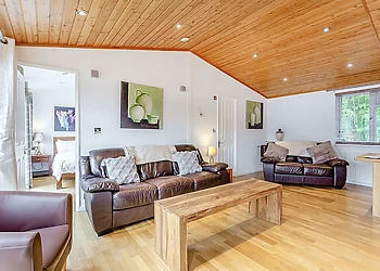 Moorings Centre Lodge VIP 