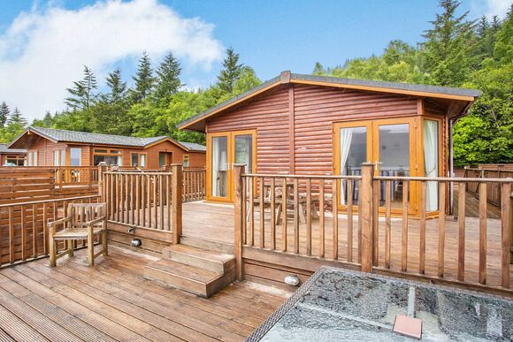 Moorings Lodge VIP - Loch Ness Highland Lodges, Invermoriston
