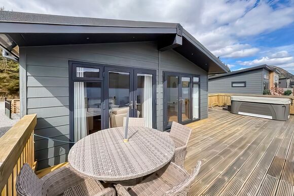 Pathfinder - Loch Ness Highland Lodges, Invermoriston