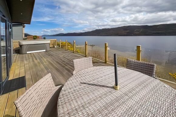 Pathfinder - Loch Ness Highland Lodges, Invermoriston