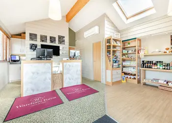 Wareham Forest Lodge Retreat, Holton Heath