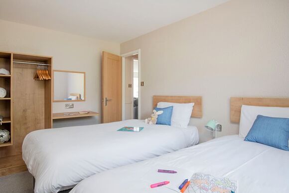 Superior 2 Lodge with parking, ensuite & decking - Warmwell, Near Weymouth