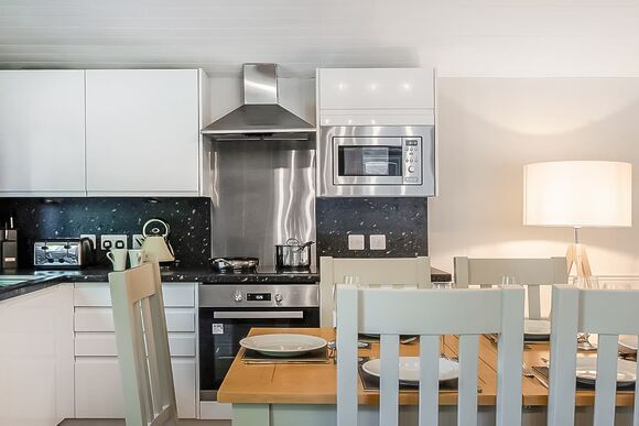 Superior 3 Lodge with parking, ensuite & decking - Warmwell, Near Weymouth