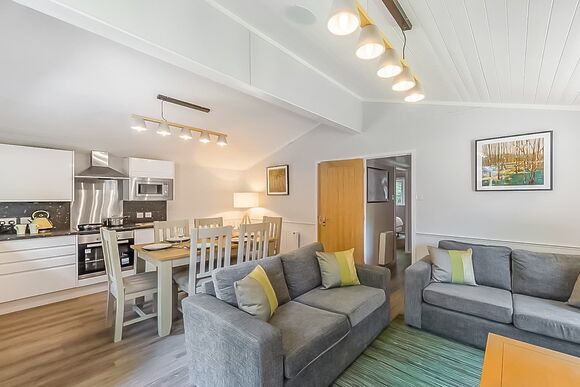 Superior 3, Slps 6, parking, ensuite, decking P, Superior 3 Lodge with parking, ensuite & decking - Warmwell, Near Weymouth