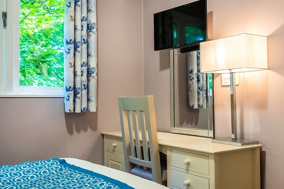 Superior 3 Lodge with parking, ensuite & decking, Superior 3, Slps 6, parking, ensuite, decking P - Warmwell, Near Weymouth