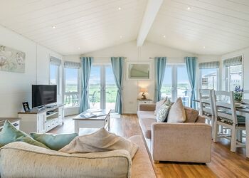 Escape Spa 9 - Waveney River Centre, Burgh St Peter, Beccles