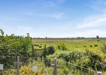 Escape Spa 8 - Waveney River Centre, Burgh St Peter, Beccles