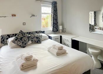 Escape Spa 1 - Waveney River Centre, Burgh St Peter, Beccles