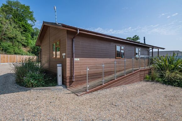 Escape Spa 8 - Waveney River Centre, Burgh St Peter, Beccles