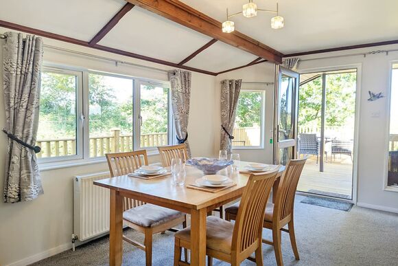 Retreat 5 - Waveney River Centre, Burgh St Peter, Beccles