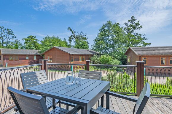 Retreat 4 - Waveney River Centre, Burgh St Peter, Beccles