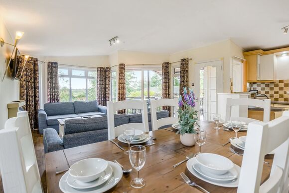 Retreat 3 - Waveney River Centre, Burgh St Peter, Beccles