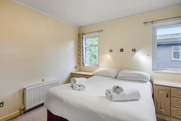 Retreat 3 - Waveney River Centre, Burgh St Peter, Beccles