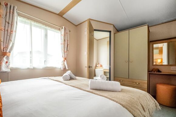 Luxury 3 Bed (Pet) - Waxham Sands Holiday Park, Great Yarmouth