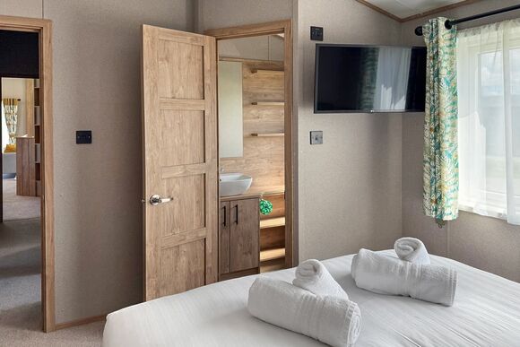 Exclusive Lodge 4 bed HT Pet - Waxham Sands Holiday Park, Great Yarmouth