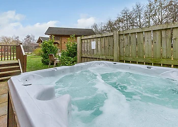 Fir Tree Waterside Spa 