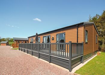 Parkview - Westlands Country Park, Annan