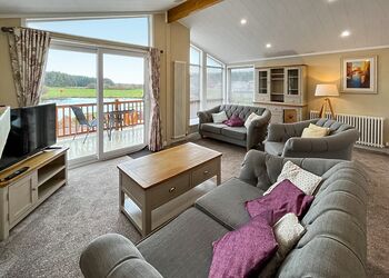 Mulberry - Westlands Country Park, Annan