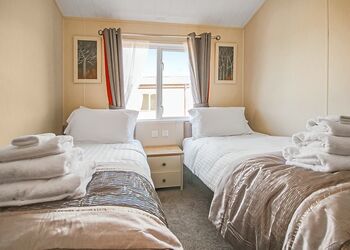 Portland - Westlands Country Park, Annan