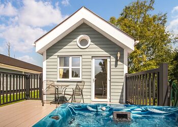 Beachwood - Westlands Country Park, Annan