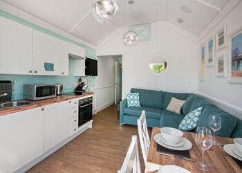 Beachwood - Westlands Country Park, Annan