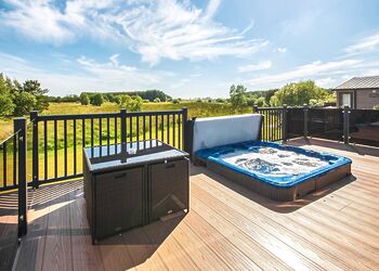 Whistler - Westlands Country Park, Annan