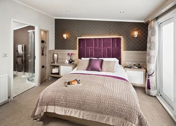 Whistler - Westlands Country Park, Annan