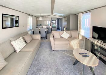 The Lakewood - Westlands Country Park, Annan